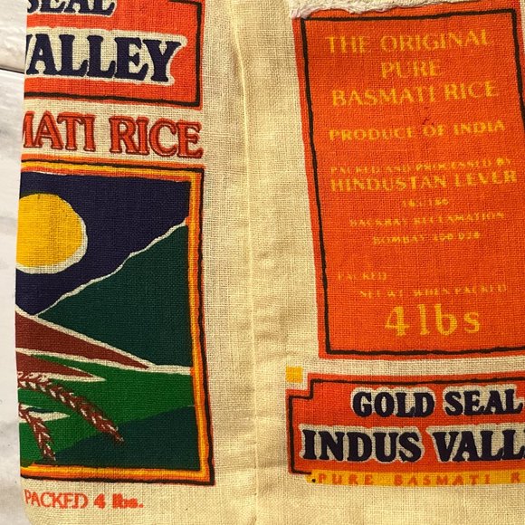 Vintage Linen - Picture 4 of 5